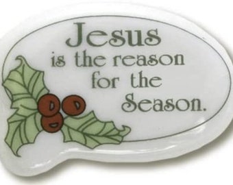 MM292 Handmade Christmas Lapel Pin Jesus Is the Reason for the Season set of 2