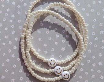 Perlenarmband | Fußkette | SMILEY | weiß | Freundschaftsarmband | Geschenk zur Geburt, Muttertag, Geburtstag | hochwertig | wasserfest