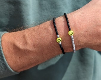 Herren Perlenarmband | Surfer Armband | Geburtstagsgeschenk für Männer, Papa | Smiley | matte schwarze Perlen | wasserfest