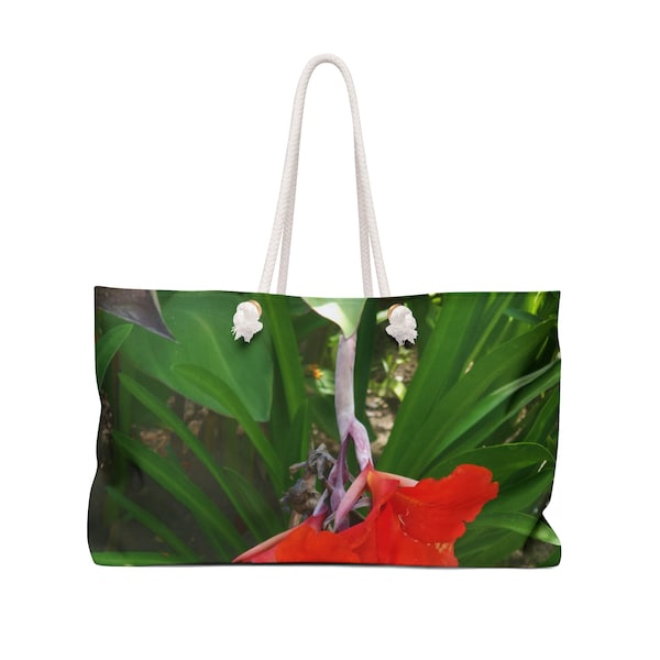 Nature's Muse Large Floral Design Bag - Embrace Nature's Artistry in Every Carry with our larg weekender bag