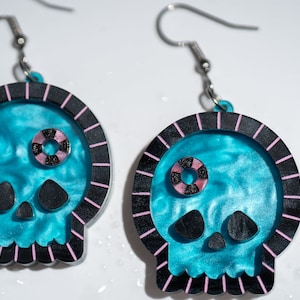 Skull Swimming Pool Earrings, Spooky Summer Acrylic Earrings, Goth Vibes, Spooky Cute Earrings, Quirky, Quirky Earrings, Skull Earrings