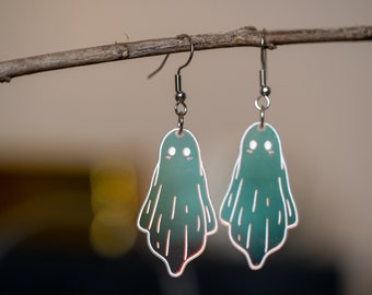 Pendientes acrílicos de fantasma iridiscente, pendientes de Halloween adorables y espeluznantes, pendientes para la temporada de Halloween, pendientes de fantasmas adorables, pendientes góticos pastel