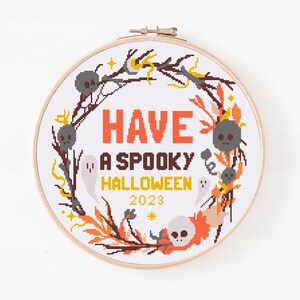 Haben Sie ein gruseliges Halloween-Kreuzstichmuster, Halloween-Kreuzstich, gruselige Kreuzstich, moderne Kreuzstich, Halloween-Geschenke-Muster