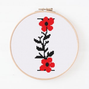 Blumen Buchstabe I Kreuzstichmuster, Monogramm I Kreuzstich, Anfangsstickerei, Großbuchstabe Muster, Alphabet Muster, digitales Muster