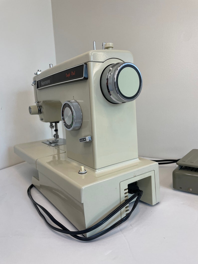 Kenmore Model 1069 Zig Zag Sewing Machine WORKING Pedal Etsy