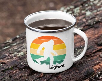 Bigfoot Silhouette Vintage Horizon, Camping Enamel Mug, Believe, Bigfoot Camping Gear, Sasquatch, Camping Gifts, Adventure seekers, Nature