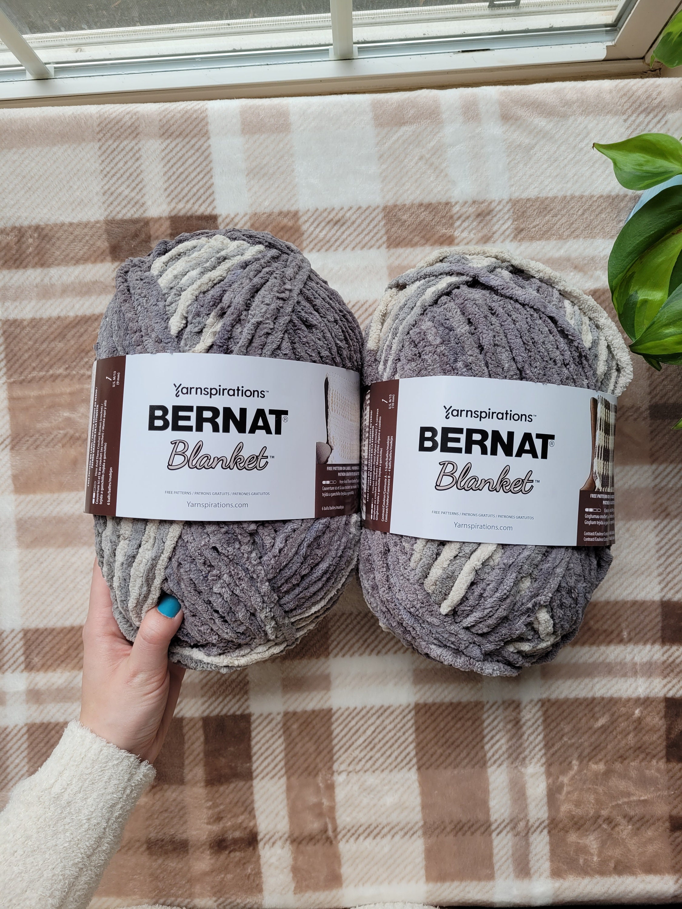 Bernat Bundle up Yarn Small 140g 