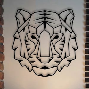 Geometric Tiger Head Metal Wall Art, Large Animal Wall Decor, Jungle Theme Metal Artwork, Outdoor Wall Hanging, Bold Gift for Wildlife Lover
