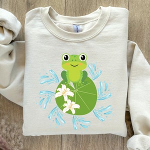 Frog Sweatshirt, Cottage Core Crewneck, Frog Lover Sweater, Frog Crewneck, Goblincore Sweater, Cute Frog Sweater, Nature Lover, Animal Lover