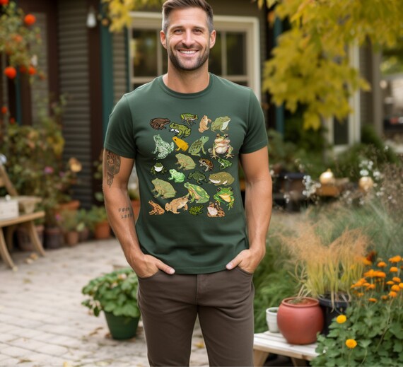 Frog Shirt, Cute Frog Tee, Frogs T-Shirt, Grunge Shirt, Botanical T-Shirt, Frog and Toad Shirt, Cottage Core Shirt