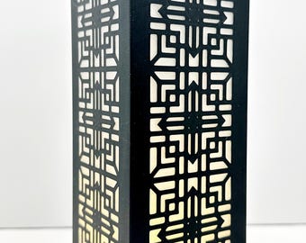 USB Powered LED Desk Light with Geometric Design - Decorative Mood Lighting for Home Office Decor