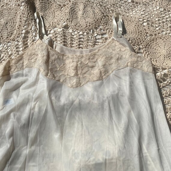 Vintage 90s Cream Lace Sheer Slip - Small/Medium … - image 2