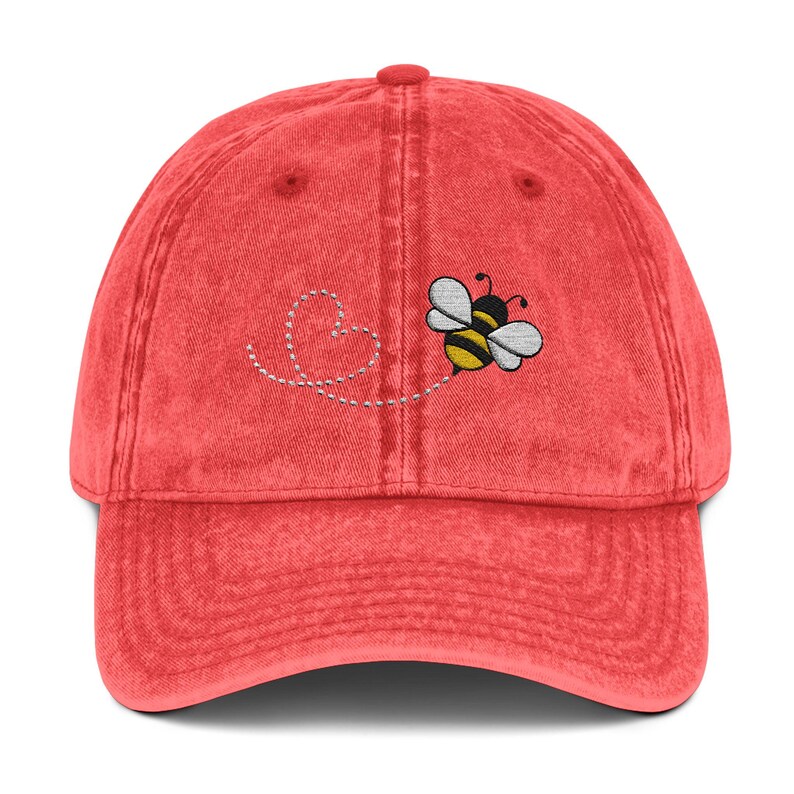 Gorra de béisbol con abeja bordada, estilo vintage de sarga de algodón Red