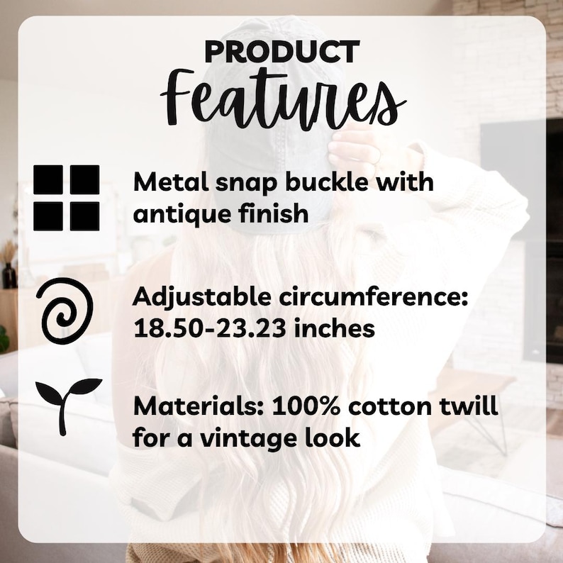 Puede incluir: Gorra de b&eacute;isbol blanca con hebilla met&aacute;lica y acabado antiguo. Circunferencia ajustable de 47-59 cm, fabricada en sarga de algod&oacute;n 100% para un look vintage. El texto "PRODUCT Features" est&aacute; incluido en la imagen.