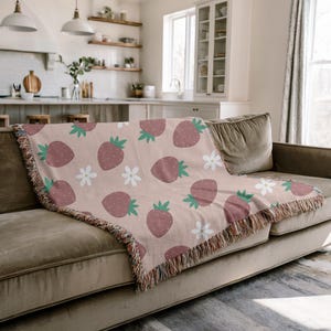 Woven Blanket, Strawberry Pattern, Cozy Home Decor, Housewarming Gift, Warm Throw Blanket, Couch Throw, Bedding Decor
