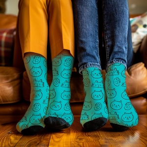 Katzensocken, niedlicher Tierdruck, lustige Geschenkidee für Tierliebhaber, gemütliche Neuheitssocken, umweltfreundliche recycelte Polymischung, Einheitsgröße