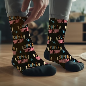 Super Mom-sokken, gerecyclede polysokken, milieuvriendelijke cadeaus voor moeders, leuke vrijetijdskleding, Moederdagviering