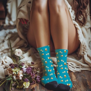 Bee Socks, Bee and Daisy Design, Bumble Bee Pattern, Fun Novelty Footwear, Eco-Friendly, Nature Lover Gift, One Size Fits All