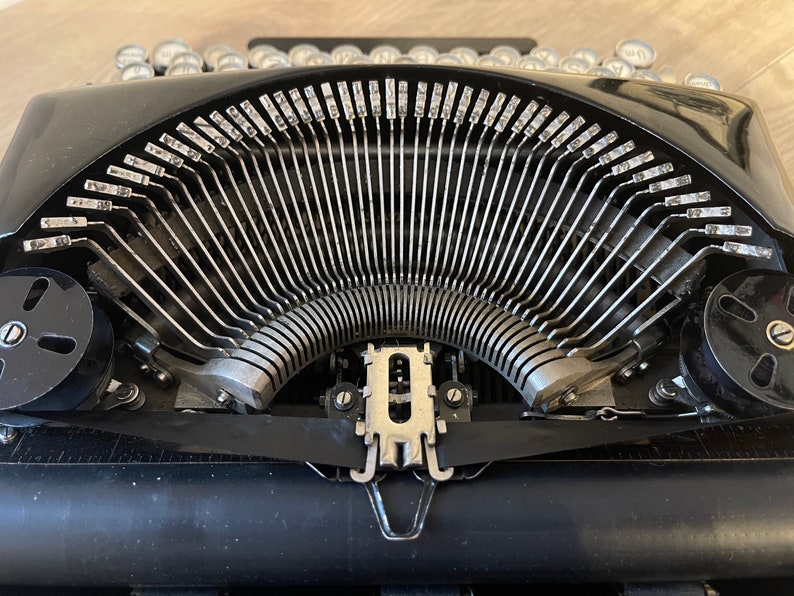 TORPEDO Model 12 1928 typewriter typewriter antique vintage collector bluebird image 3