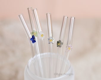 Paille en verre avec fleurs, jolie paille en verre réutilisable, paille en verre unique et florale élégante pour elle, ensemble de boissons avec paille en verre et fleurs délicates