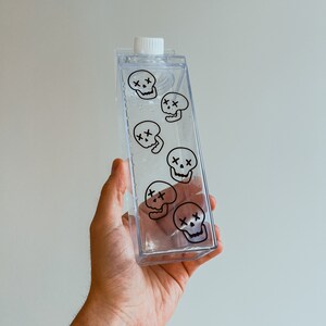 Kartonnen waterfles schedels Gepersonaliseerde Halloween-melkpak waterfles voor Halloween Waterfles spookachtig seizoen Schedels thema kartonnen beker