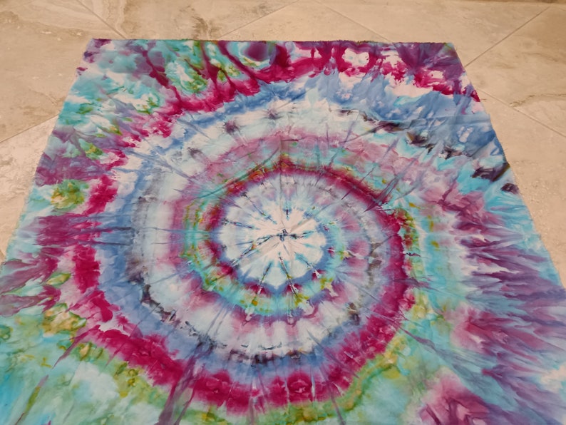 Colander Gravity Ice Dye Tapestry 1 Yard Cotton Etsy