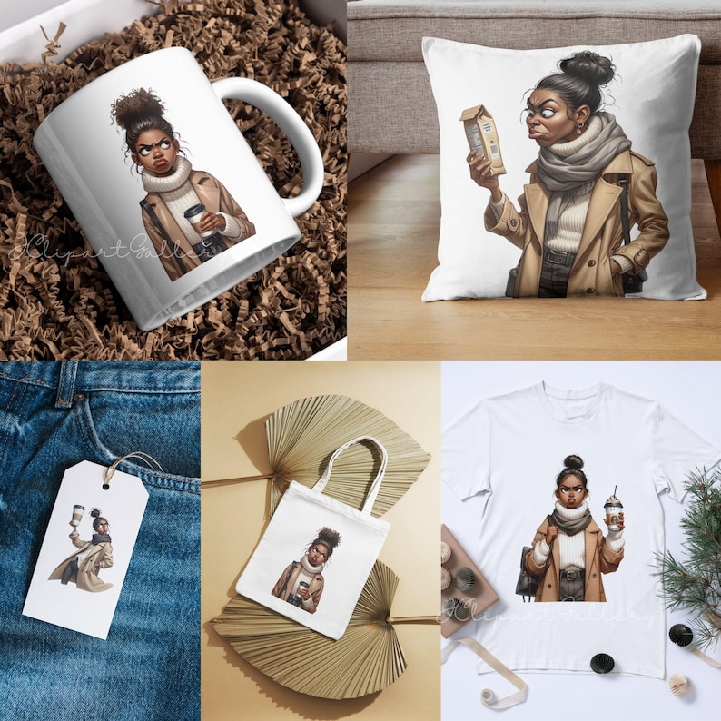 Op de afbeelding: Een collectie artikelen met een cartoonillustratie van een persoon met een hoog knotkapsel, gekleed in een beige trenchcoat, witte coltrui en sjaal, met een koffiebeker in de hand. De artikelen omvatten een witte keramische mok, een vierkant kussen, een wit papieren label, een witte canvas tas en een wit t-shirt.