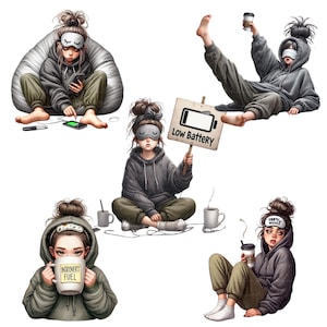 Puede incluir: Ilustraci&oacute;n digital de una persona con sudadera con capucha y antifaz en varias poses. Una sostiene un cartel que dice "Low Battery", otra bebe caf&eacute;. La taza dice "Introvert Fuel".