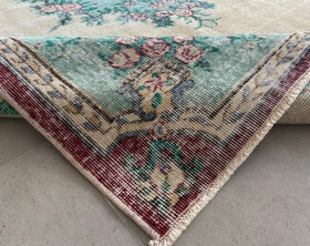6x9 Cream and Light Green Vintage Rug, 6x9 Turkish Rug 6x9 Rug Handmade Wool Oushak Rug 6x9 Area Rug 6x9 Vintage Rug Living Room Bedroom Rug