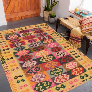 6x9 Tribal Bohemian Kilim Rug, 6x9 Kilim Rug, 6x9, Handmade Wool Jute Kilim, 6x9 Rug, Shade Of Light Yellow Carpet, Rugs For Farmhouse Room
