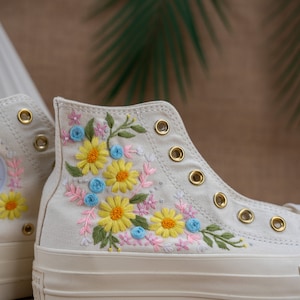 embroidered converse,Custom converse,Custom Converse Platform,Wedding Flowers,Embroidered Platform Shoes,Bridal Converse,Bridal Sneakers