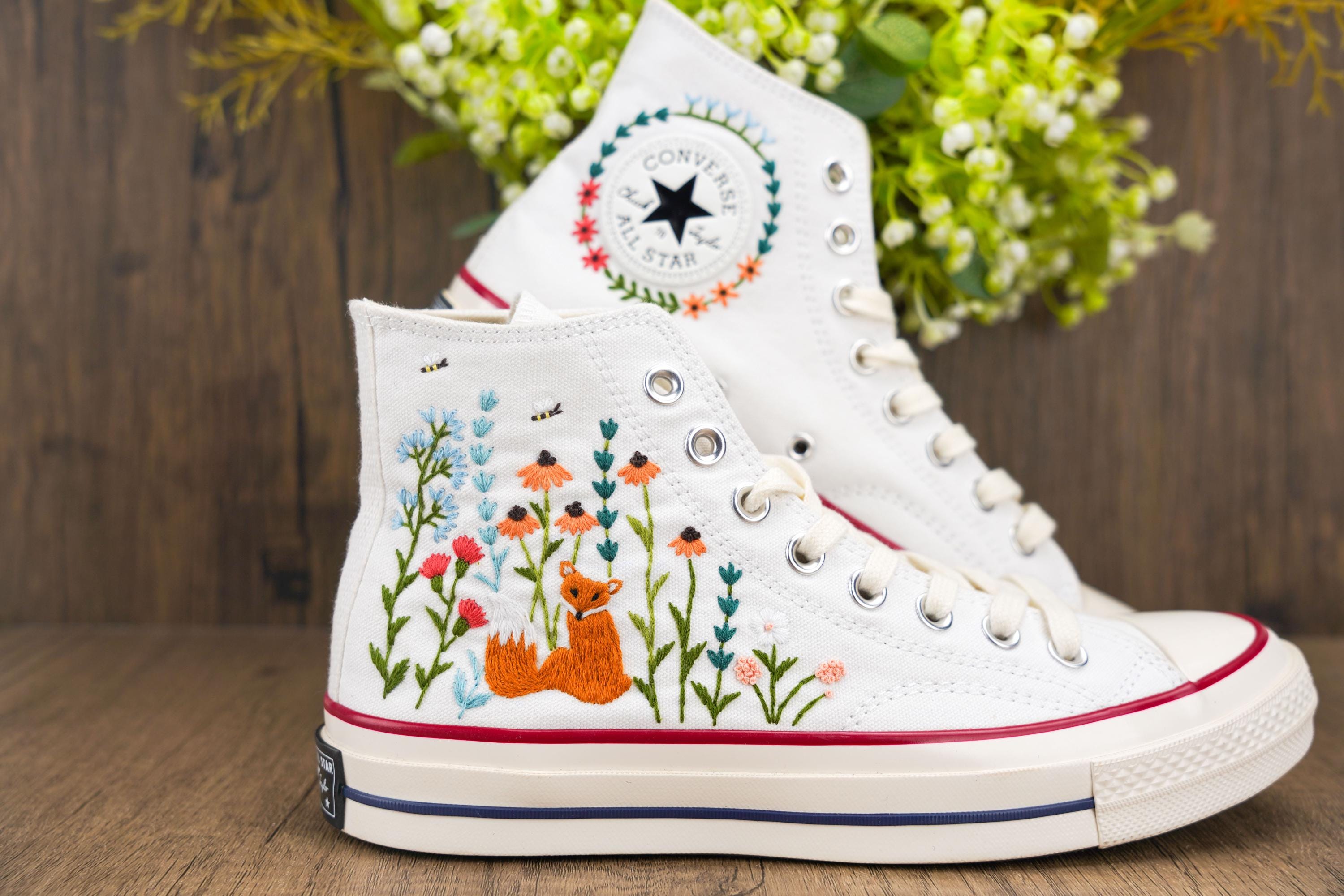 One of a kind hand penned Converse mens size 9 ladies 11 LeBron James stepped out in an unreleased pair of the  main image 3