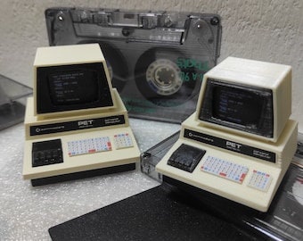 Commodore PET 2001 Miniature Vintage Retro Computer