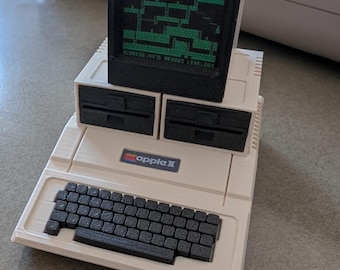1:6 Scale - Apple II Miniature