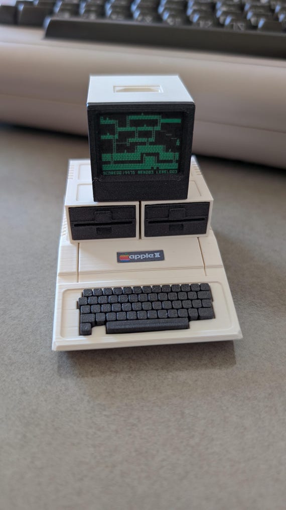 専用ページです 1:6 Scale - Apple II Miniature - Etsy Israel