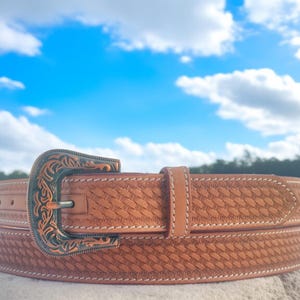 Hand Tooled Western Leather Belt: Brown Full Grain, Gold Buckle