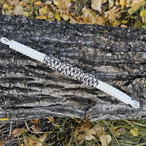 Paracord Bolt on Grab Handles-Black and White -Compatible with Jeep Wrangler/Gladiator and Ford Bronco