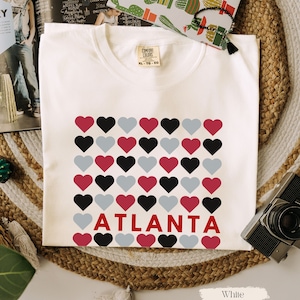 Camiseta de Atlanta, bonito regalo de Atlanta, camiseta de la temporada de fútbol, camiseta del día del partido, camiseta de la ciudad, camiseta de mamá futbolera, camiseta de regalo Comfort Colors®