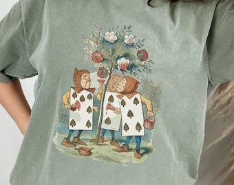 Alice in Wonderland Painting the Roses Red Comfort Colors Shirt, Vintage Card Soldiers Shirt, Retro 90s Fairytale Shirt, Magic Kingdom Tee