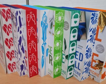 Adicta, Adicta a ti, Hermanas Calloway, Besa el cielo, Flor de invernadero, Alimenta el fuego, Krista Ritchie Becca Ritchie, SprayedEdges Books