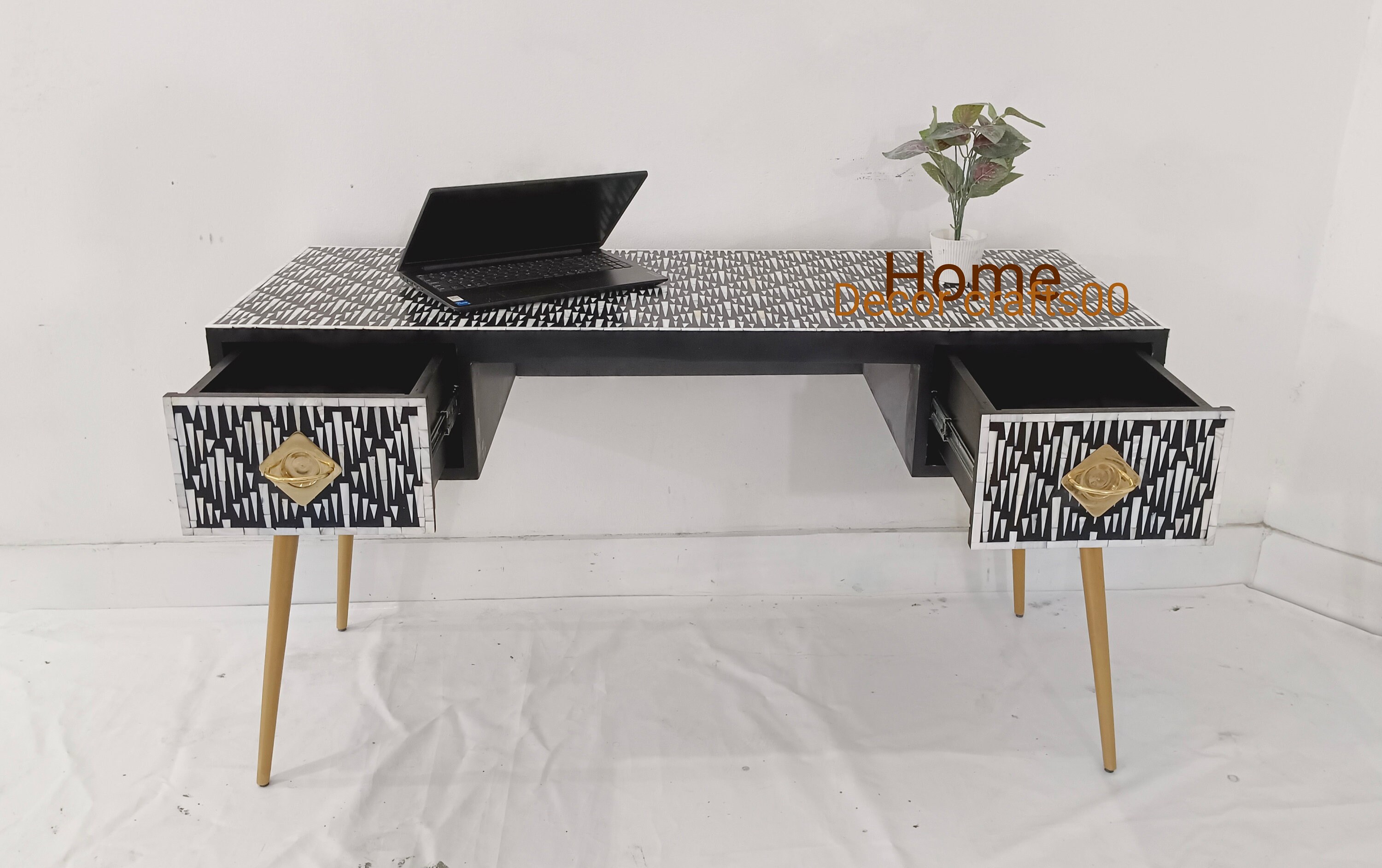 New Handmade Mother of Pearl Inlay Work Desk, Mop Inlay Laptop Table ...