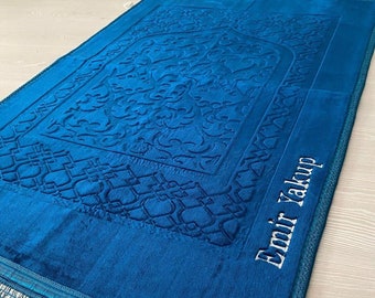 Tapis de prière en peluche personnalisé Velours Coran Perles de prière Ensemble cadeau musulman, Tapis de prière, Sajjadah, Hajj Umrah Gift, Anniversaire, Mariage, Eid Gift