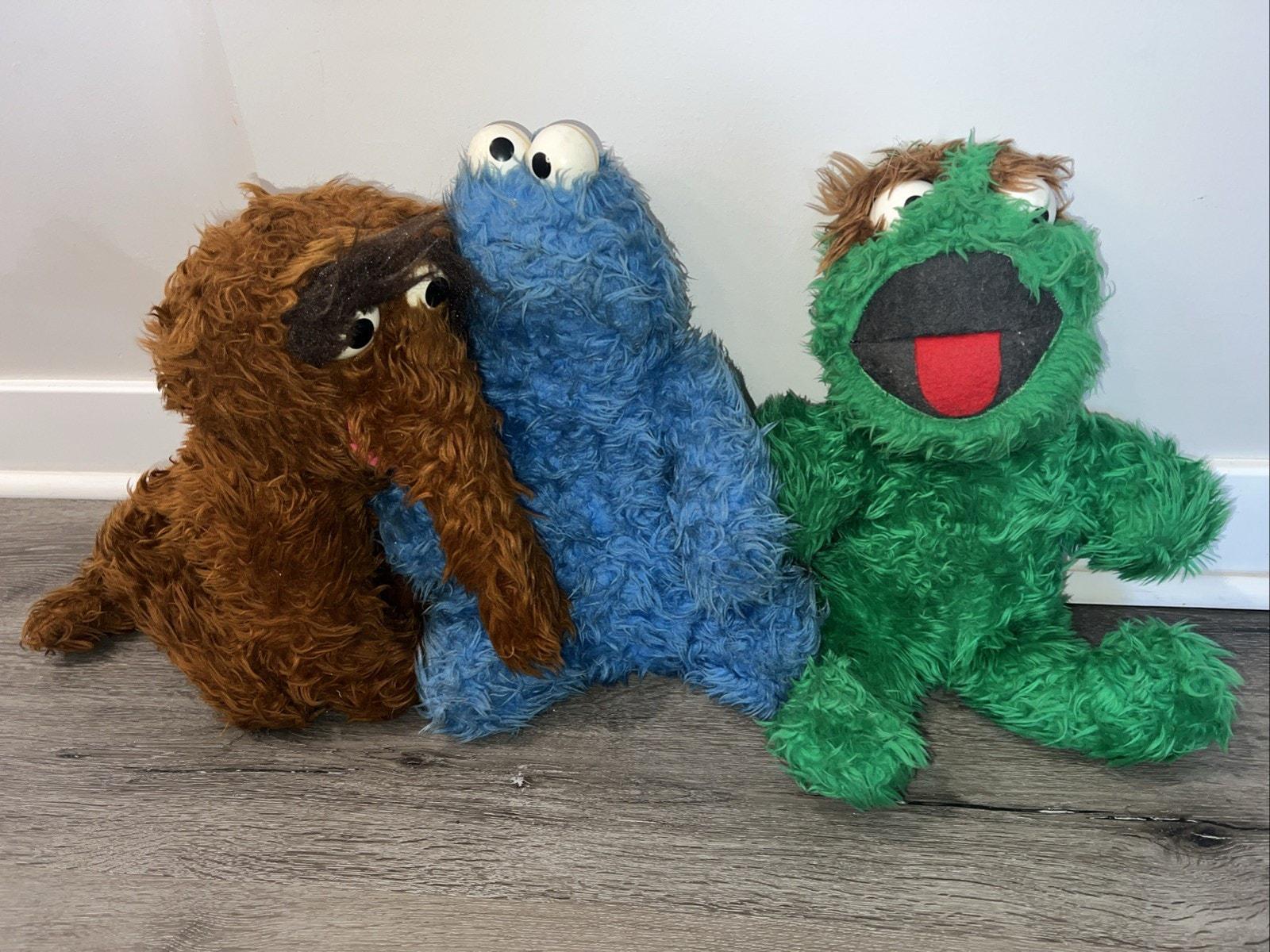 Peluche rue sésame Cookie Monster SESAME STREET