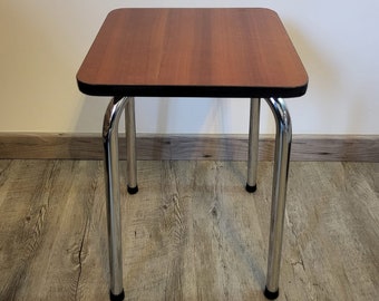 Tabouret vintage en formica