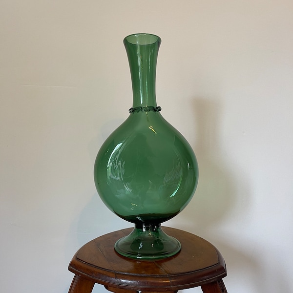 Vase verre soufflé vert grand