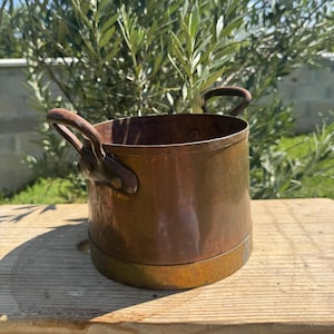 Alter Kupfertopf