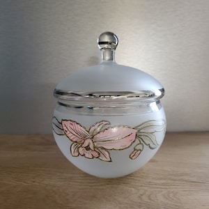 Bonbonnière en verre de Bohême