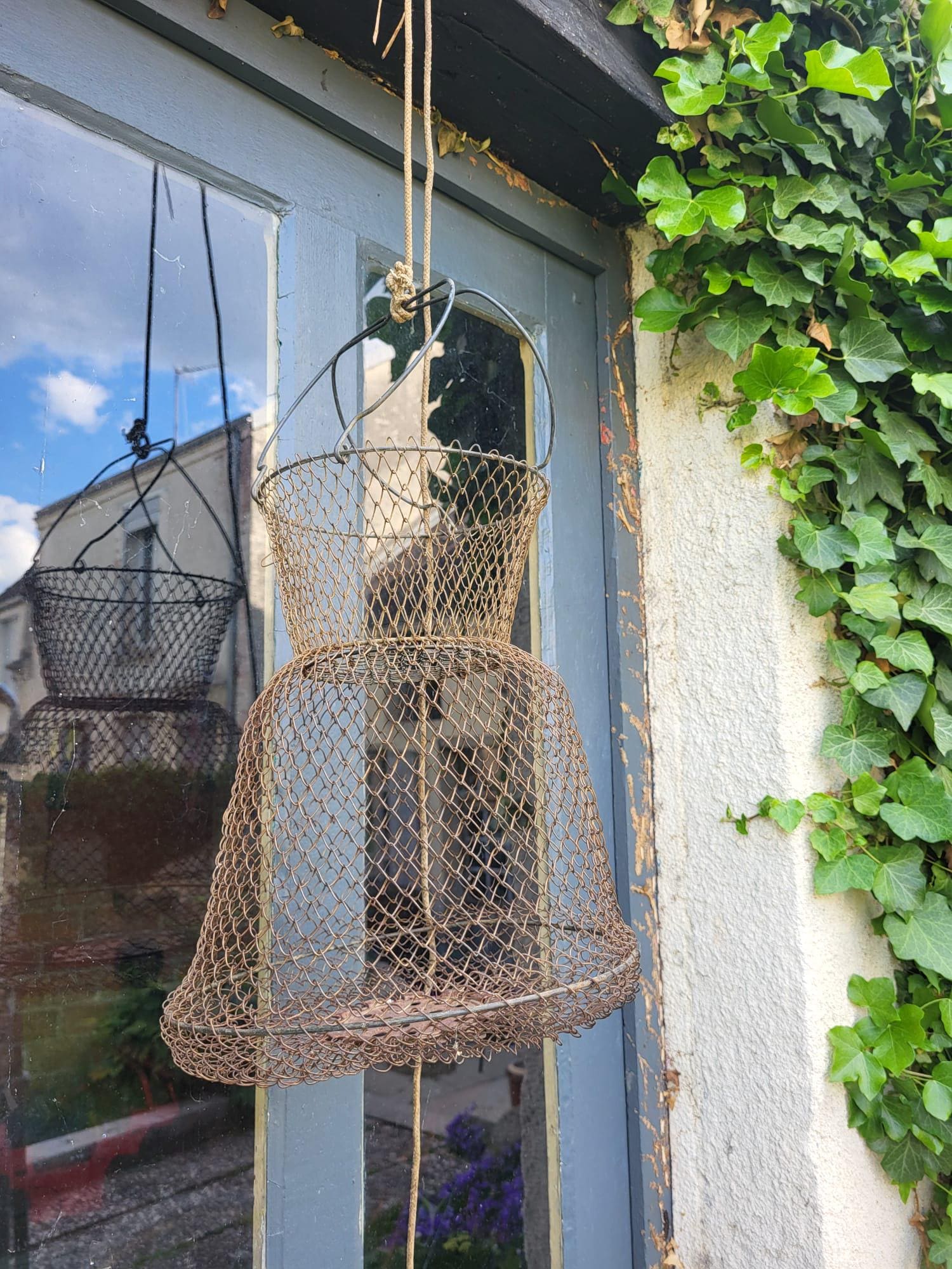 RARE ET BEAU PANIER A TRUITES américain, garnitures cuir. Montana style. Très bon état