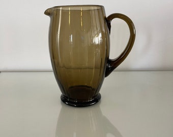 Jarra/jarra/garrafa de vidrio ahumado vintage