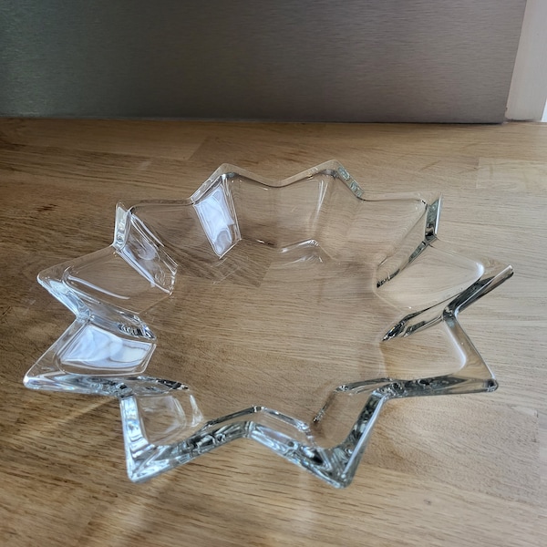 Plat en verre étoile